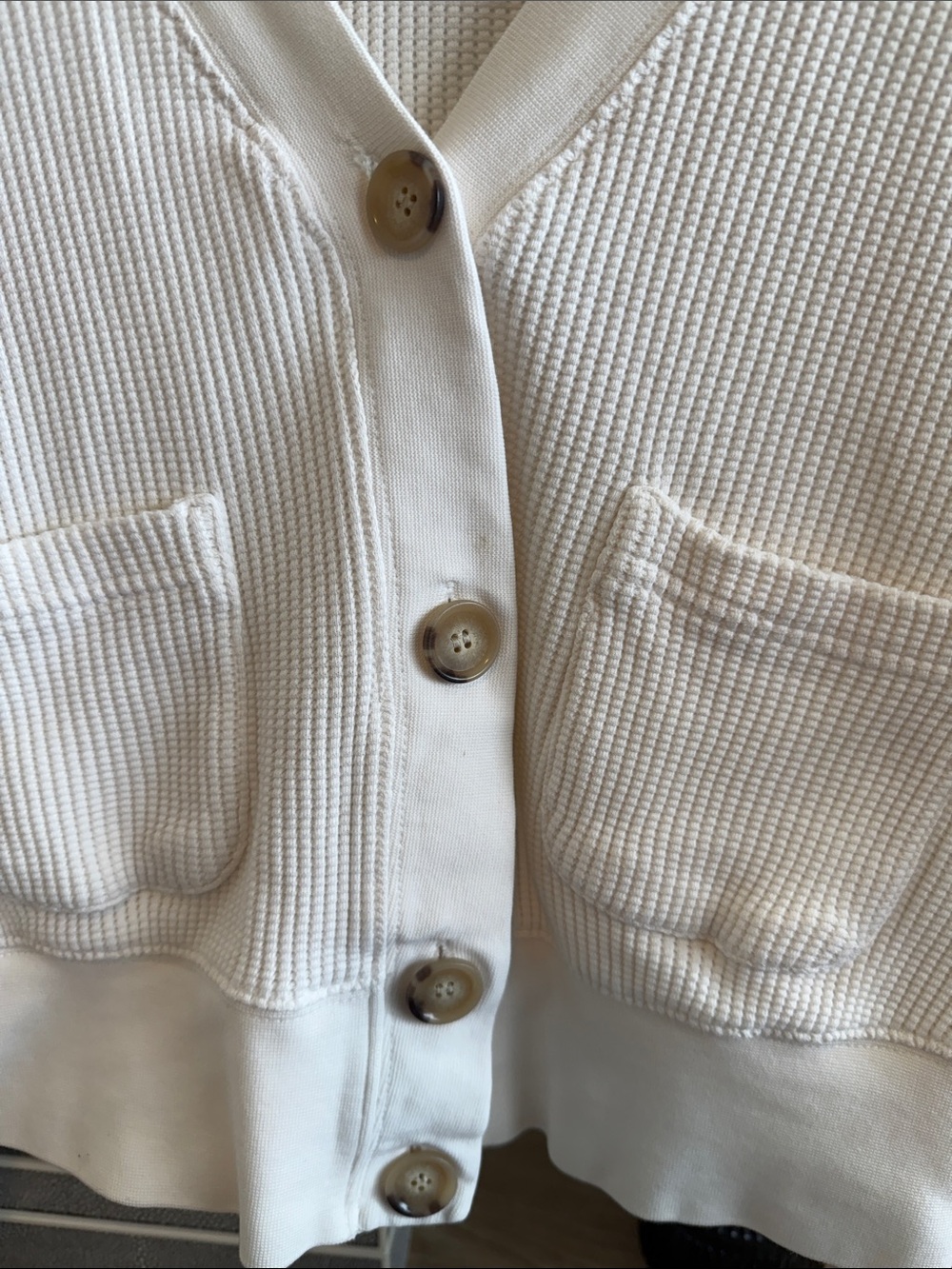 AYR Chunky Waffle Knit & Rib Cuff White V-Neck Cardigan, M - Picture 5 of 7